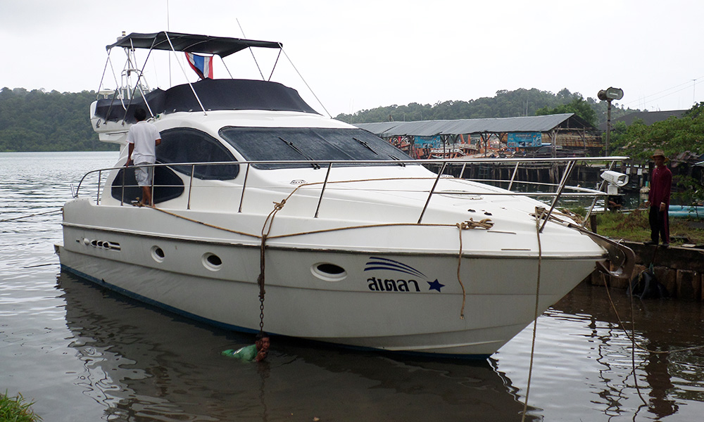 Azimut 42