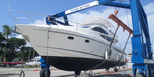 Fairline Phantom 48 Power Boat Surveyed by Andaman Marine Surveyors.