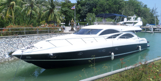Sunseeker Manhattan 74 Power Boat Surveyed by Andaman Marine Surveyors.