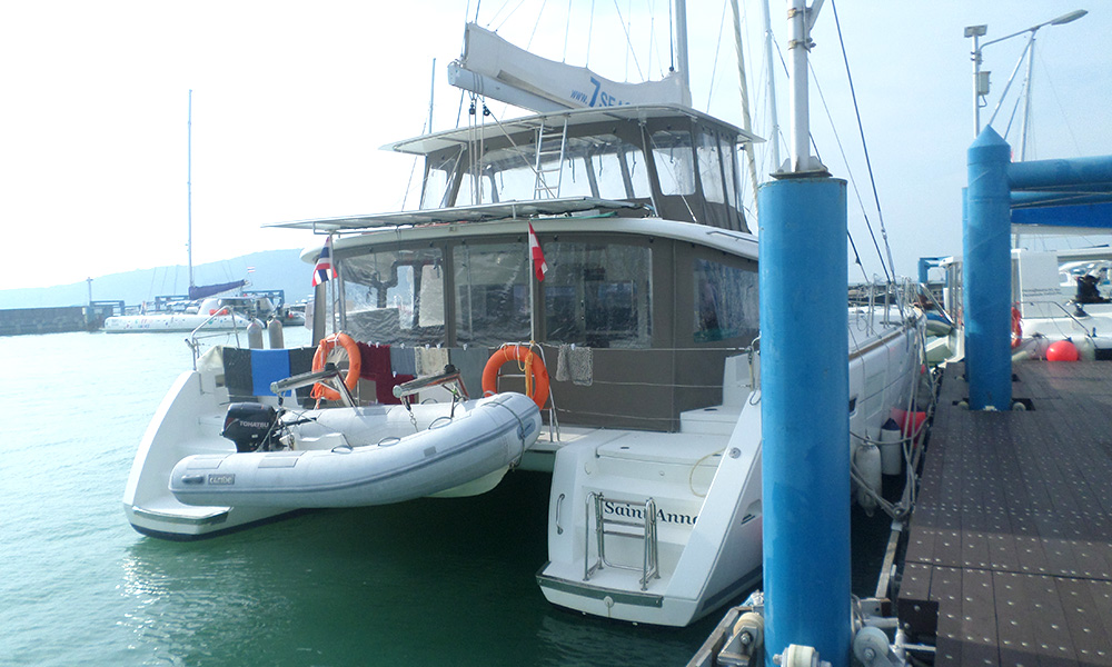 Lagoon 450