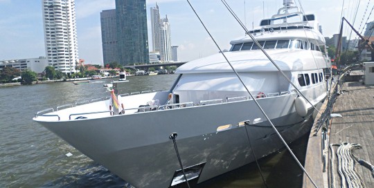 Cheoy Lee Custom 52M