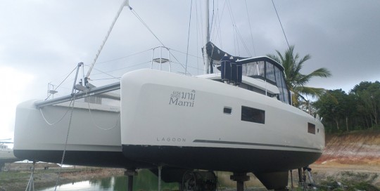Lagoon 42